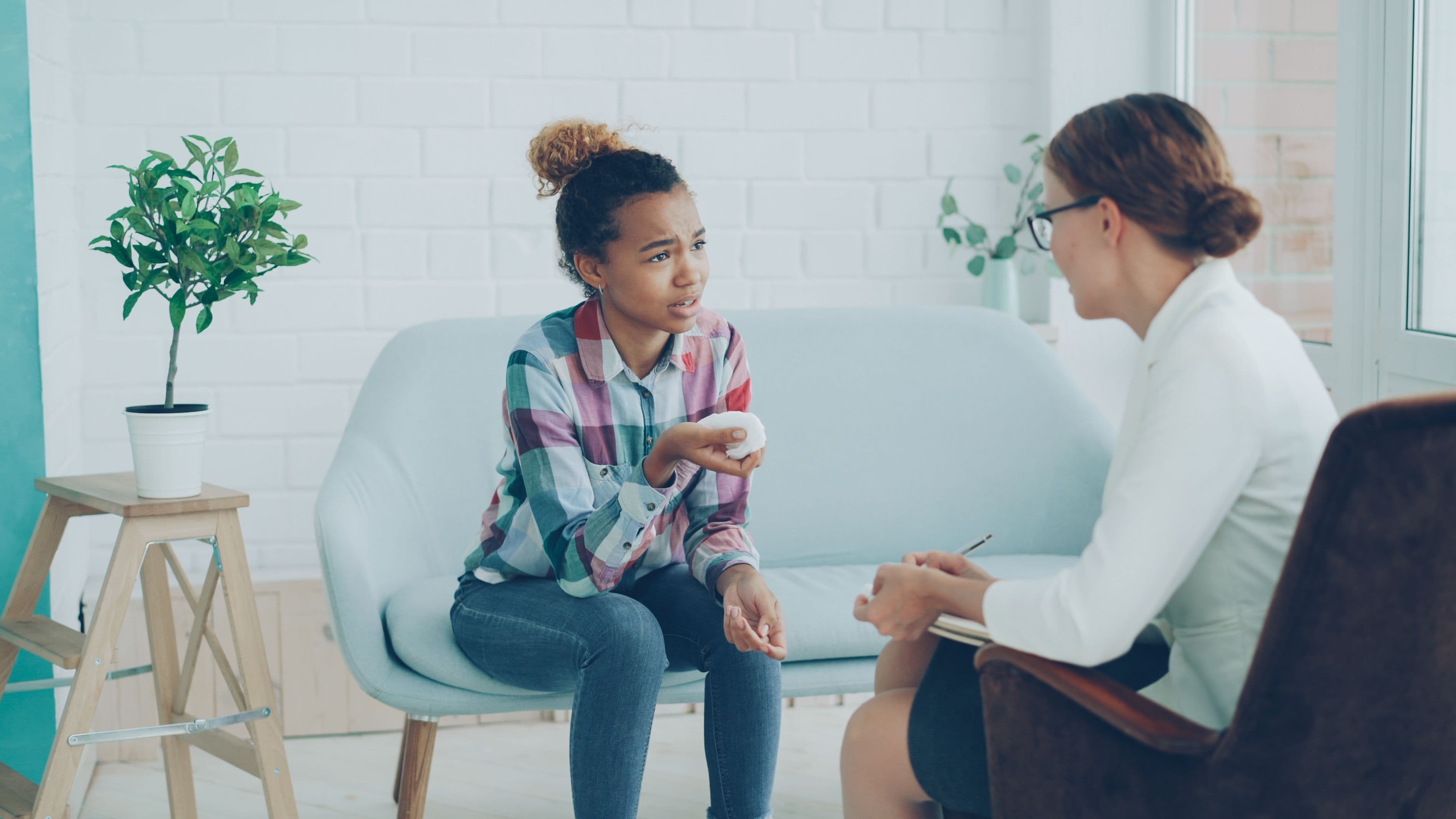 Student and mentor during an overseas education profile evaluation session